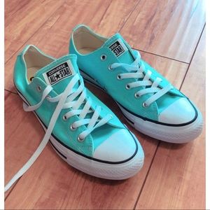 Converse Sneakers in Teal (Seafoam)